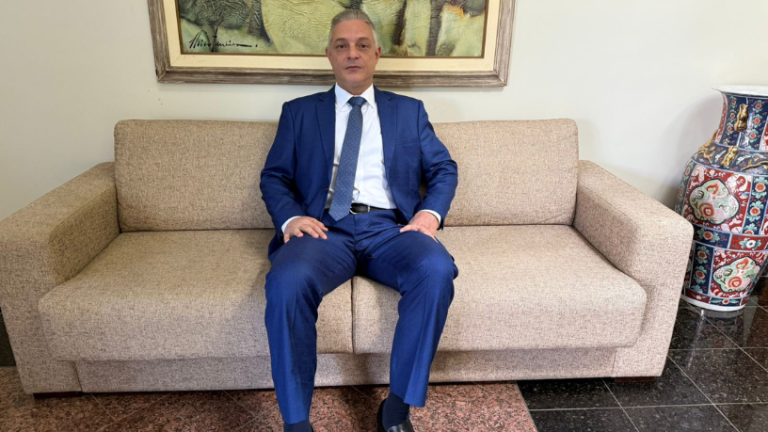 Leonardo Siade Manzan analisa como a tributação impacta contratos de compra futura de energia e aponta riscos jurídicos relevantes.