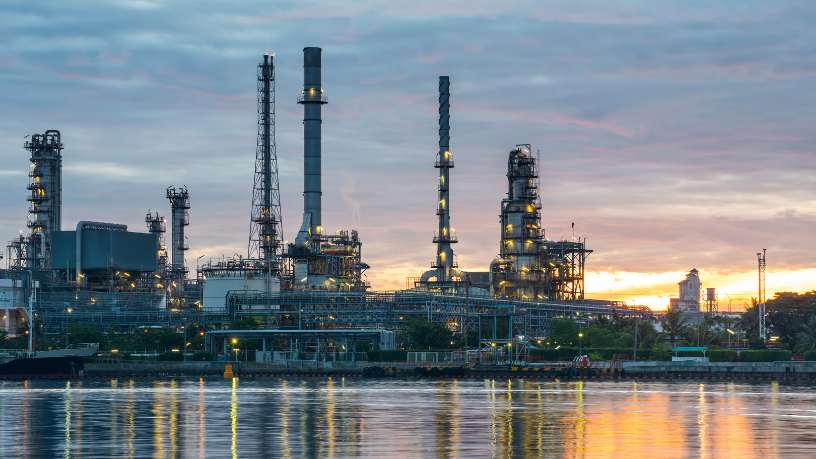 Conteúdo nacional e competitividade: Paulo Roberto Gomes Fernandes discute como fortalecer a indústria brasileira de óleo e gás frente a obstáculos estruturais.