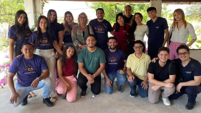 Equipe multidisciplinar para idosos amplia a qualidade do cuidado na terceira idade Yuri Silva Portela
